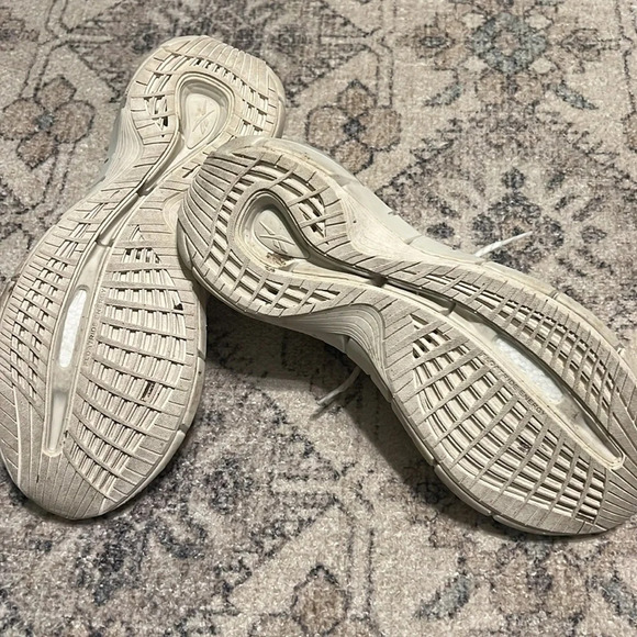 Reebok Zig Kinetica II Women's Chalk Grey Orange Flare Running Shoes - Picture 10 of 10